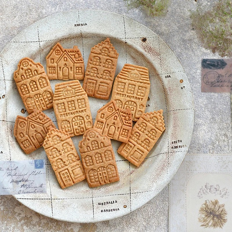 3D Gingerbread House Cookie Cutters, 4 Pieces - view 4
