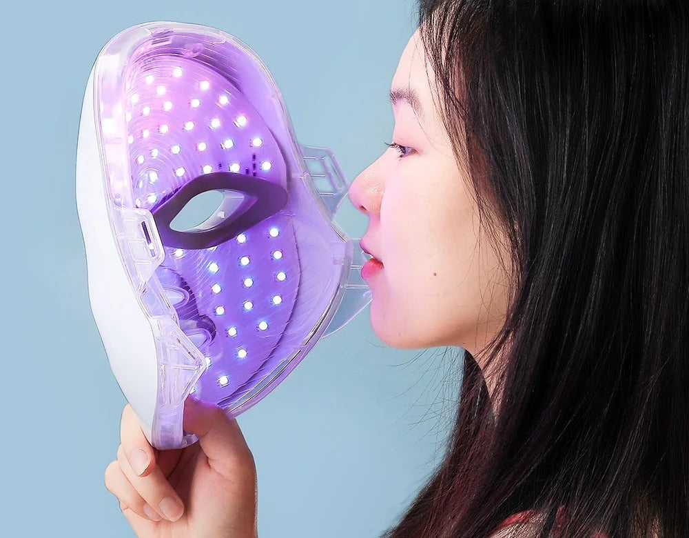 LED Light Therapy Face Mask — view 3