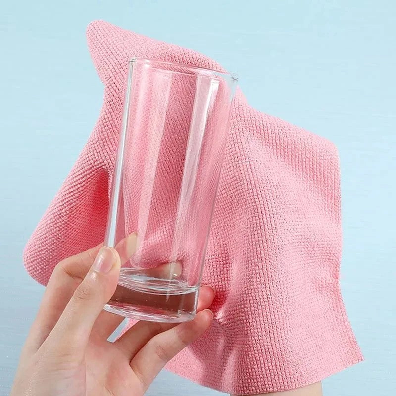 Tear-Off Microfiber Cleaning Cloth Roll - view 3